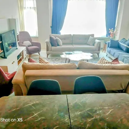 Ist Homes Apartmán