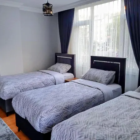 Ist Homes דירה *